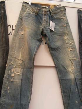 1513819226971012.png 4.png